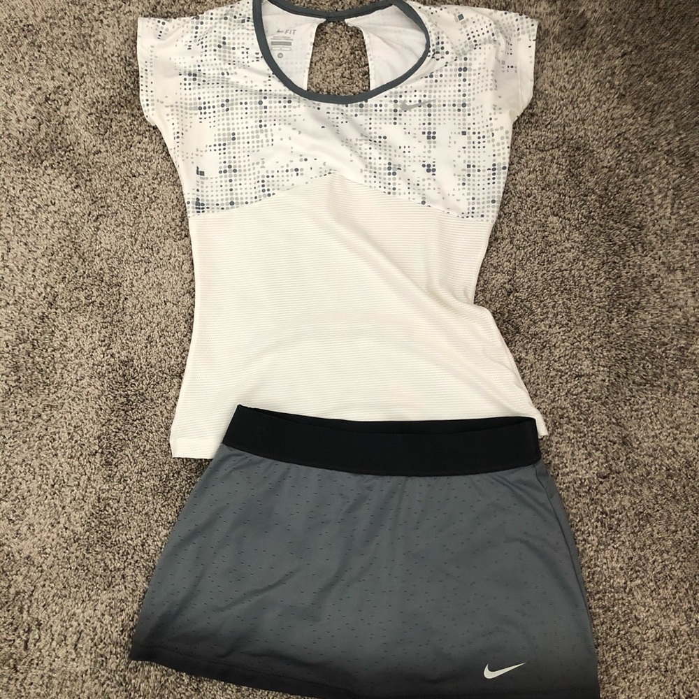 Nike tennis outfit NWOT sz M